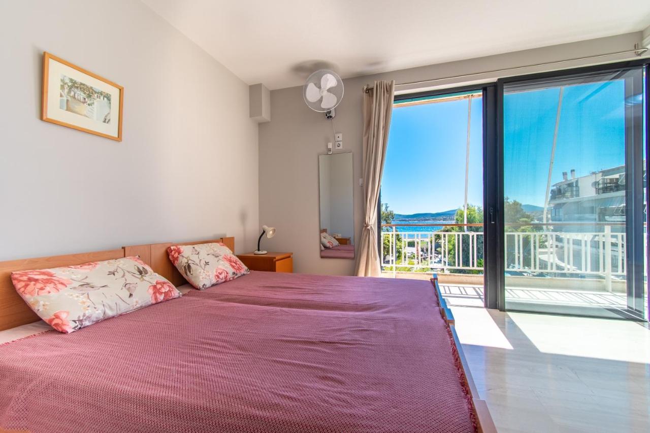 Lavish & Spacious Apt With Stunning Seaview, 10 Min Ath Airport Αρτέμιδα Εξωτερικό φωτογραφία