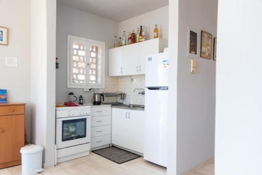 Lavish & Spacious Apt With Stunning Seaview, 10 Min Ath Airport Αρτέμιδα Εξωτερικό φωτογραφία