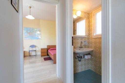 Lavish & Spacious Apt With Stunning Seaview, 10 Min Ath Airport Αρτέμιδα Εξωτερικό φωτογραφία